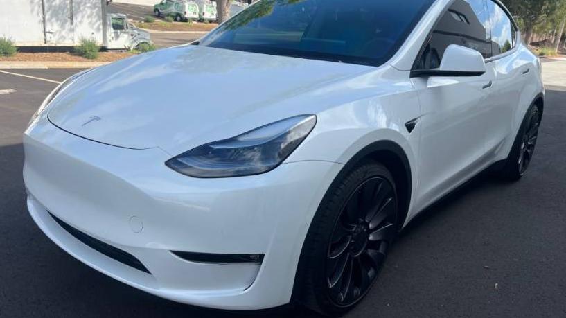 TESLA MODEL Y 2021 5YJYGDEF6MF264110 image